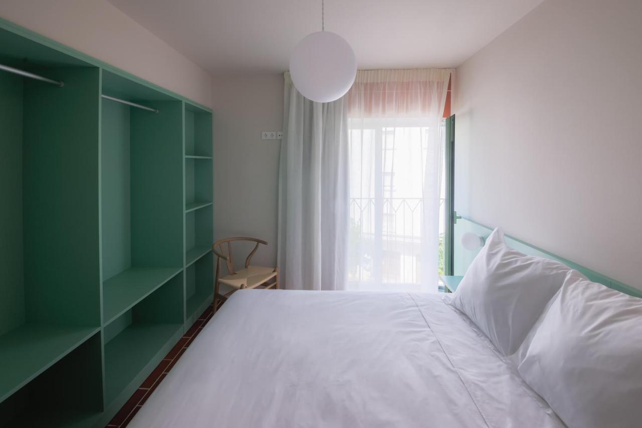 Terra Aurea Aparthotel Salou Bagian luar foto