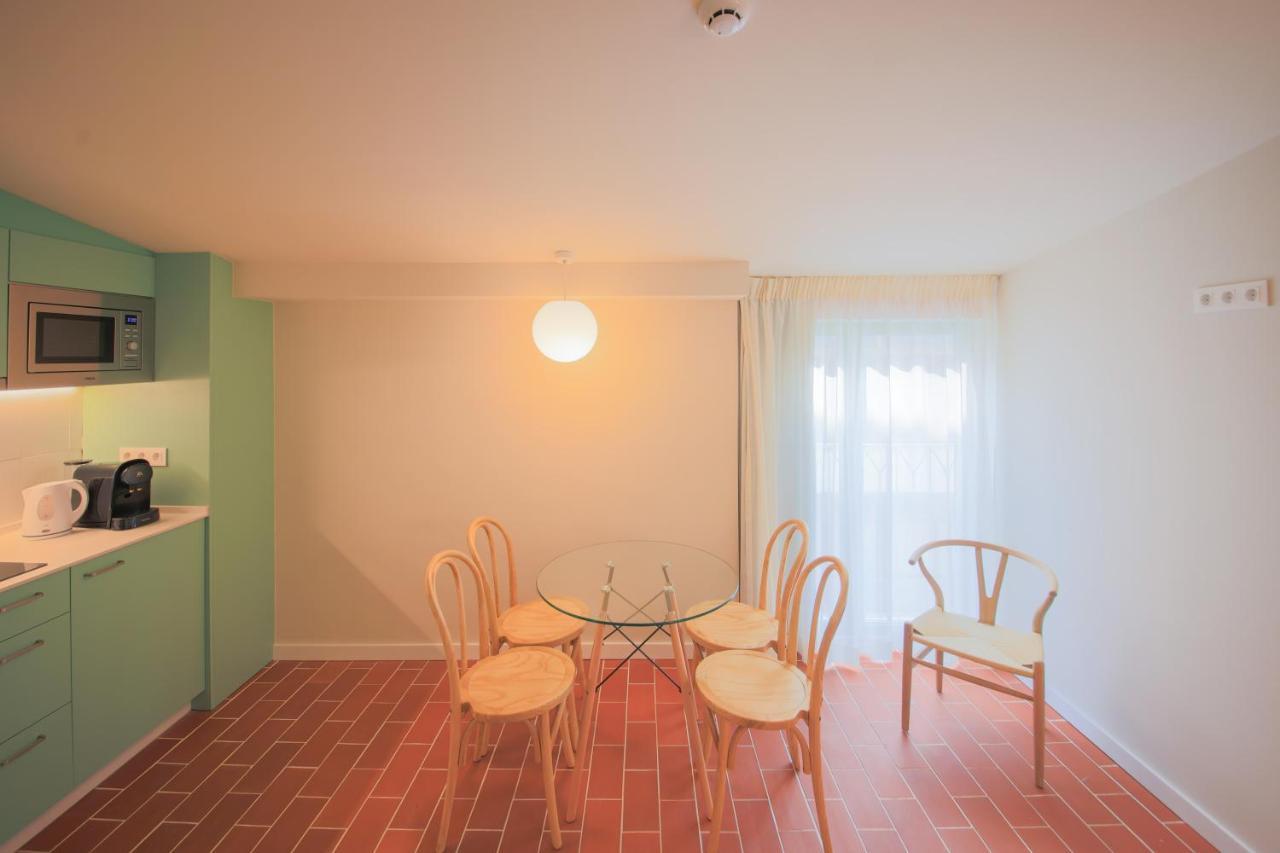 Terra Aurea Aparthotel Salou Bagian luar foto