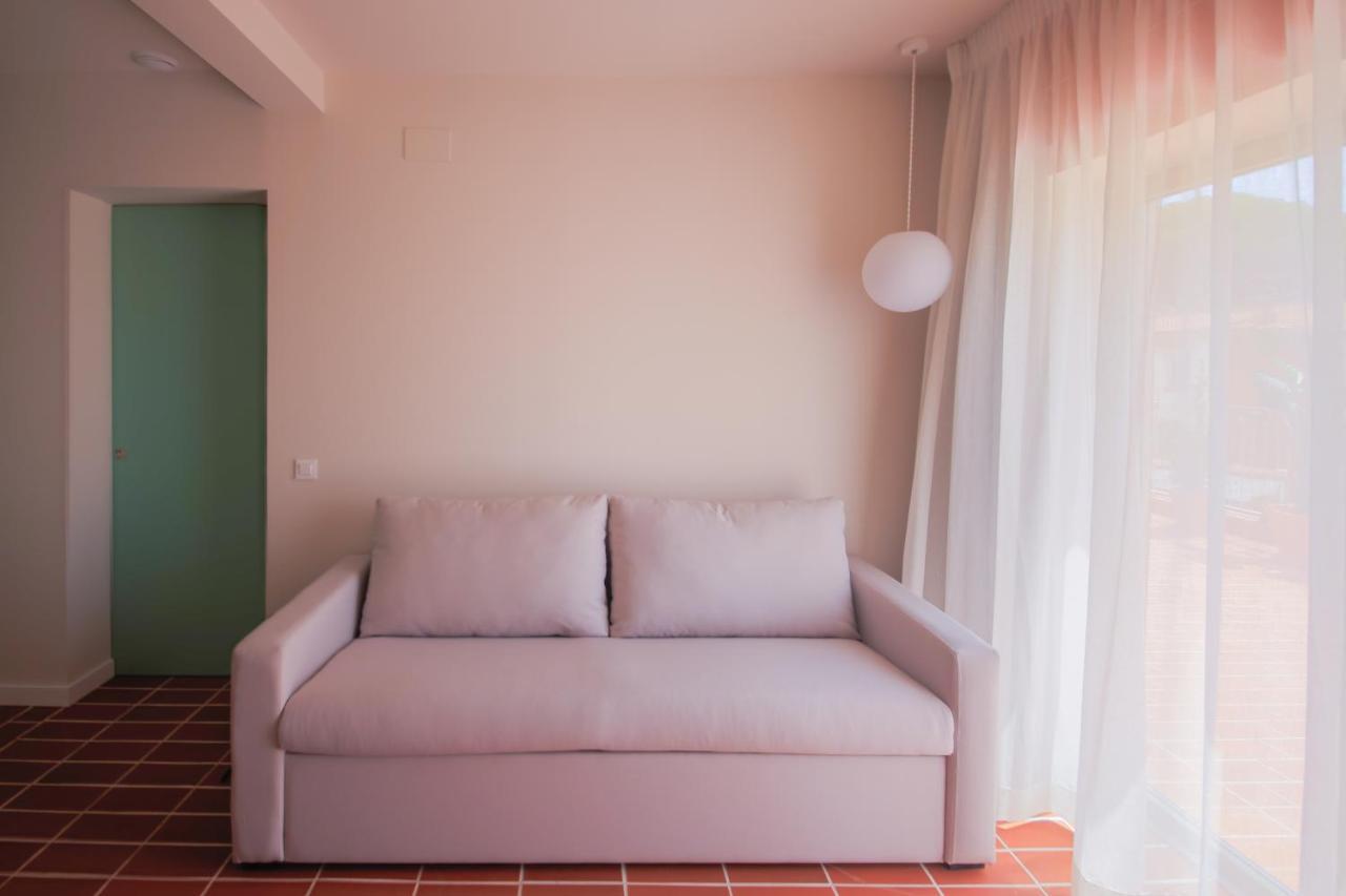 Terra Aurea Aparthotel Salou Bagian luar foto
