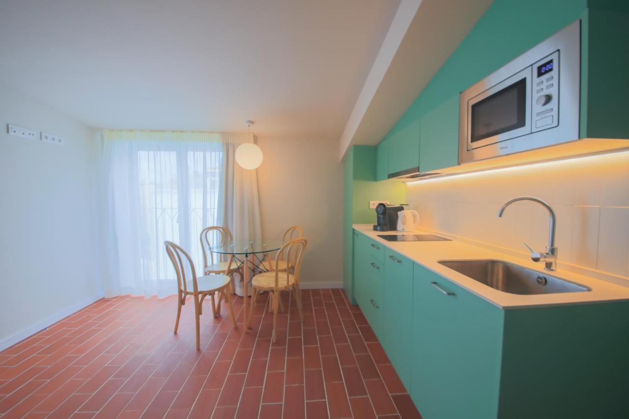Terra Aurea Aparthotel Salou Bagian luar foto