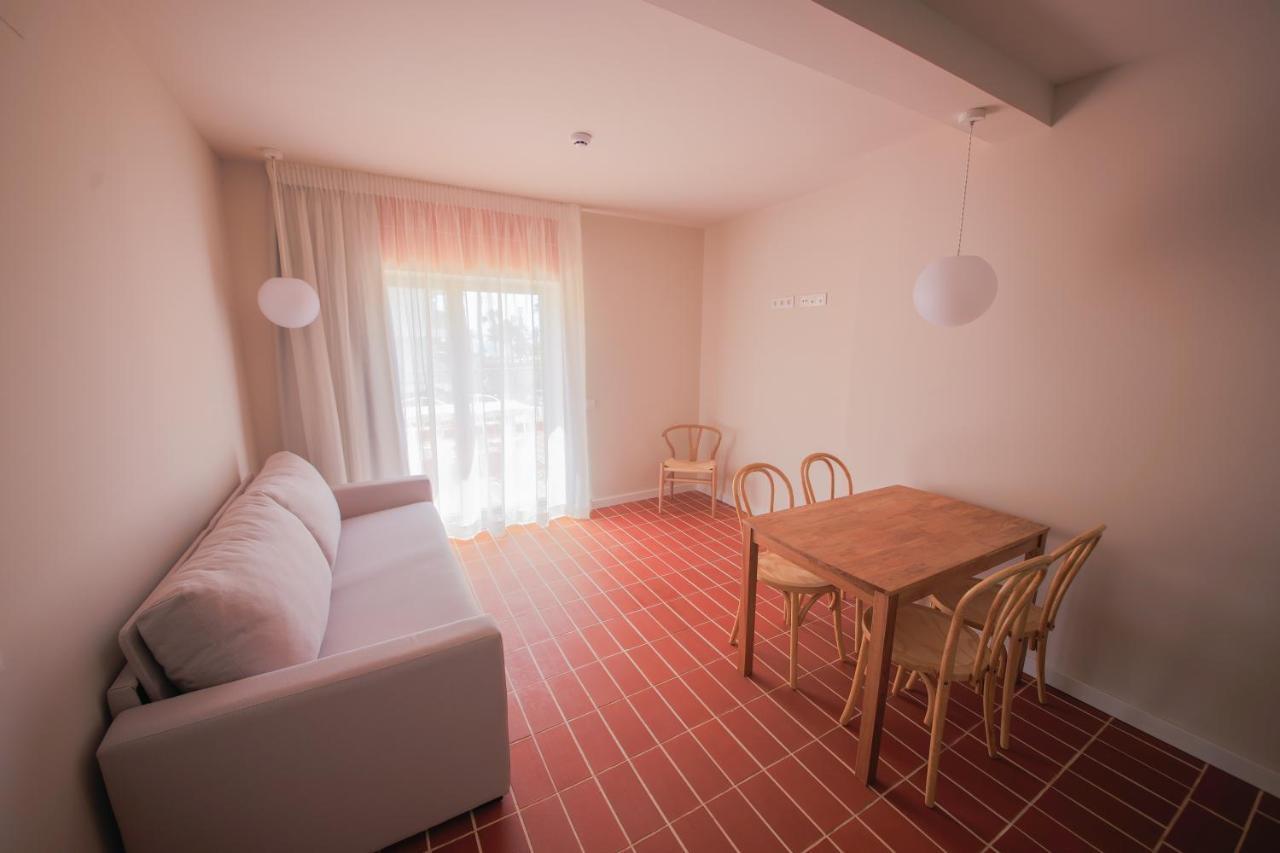 Terra Aurea Aparthotel Salou Bagian luar foto