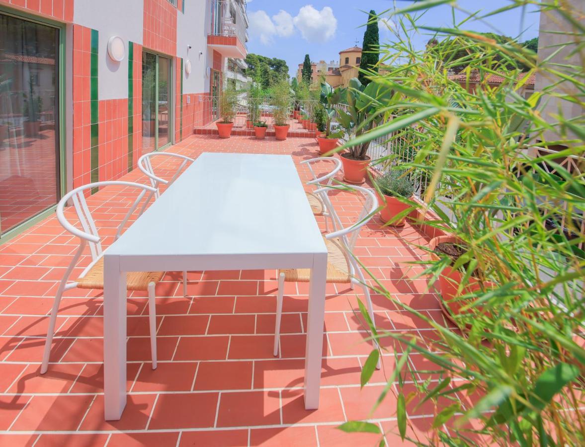 Terra Aurea Aparthotel Salou Bagian luar foto