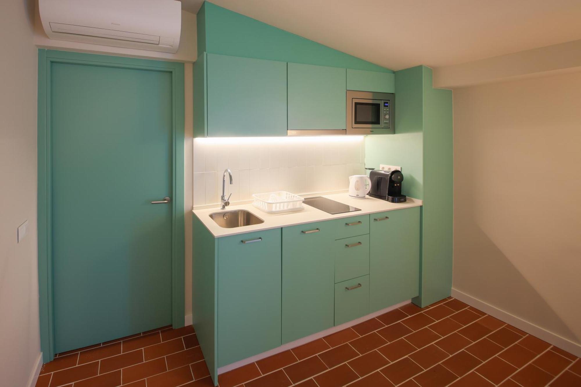 Terra Aurea Aparthotel Salou Bagian luar foto